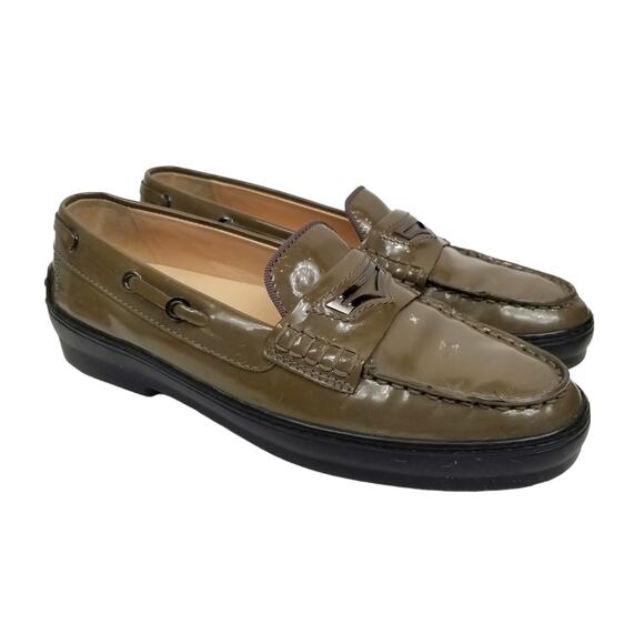 Tod's Women's Gommino Olive Green Patent Leather Driving Loafers Size 8.5
